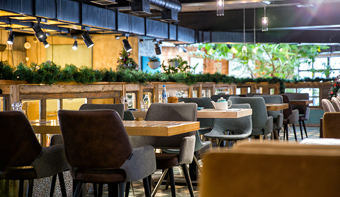 Clean chair in restaurant