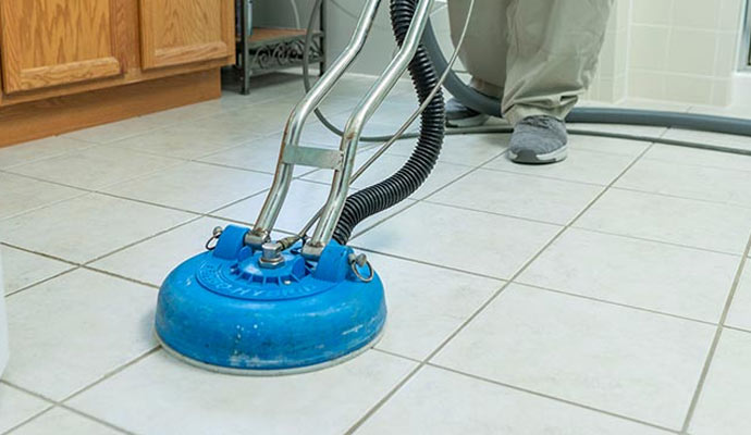 Floor cleaning service with equipment