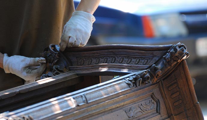 Professional performing content cleaning services